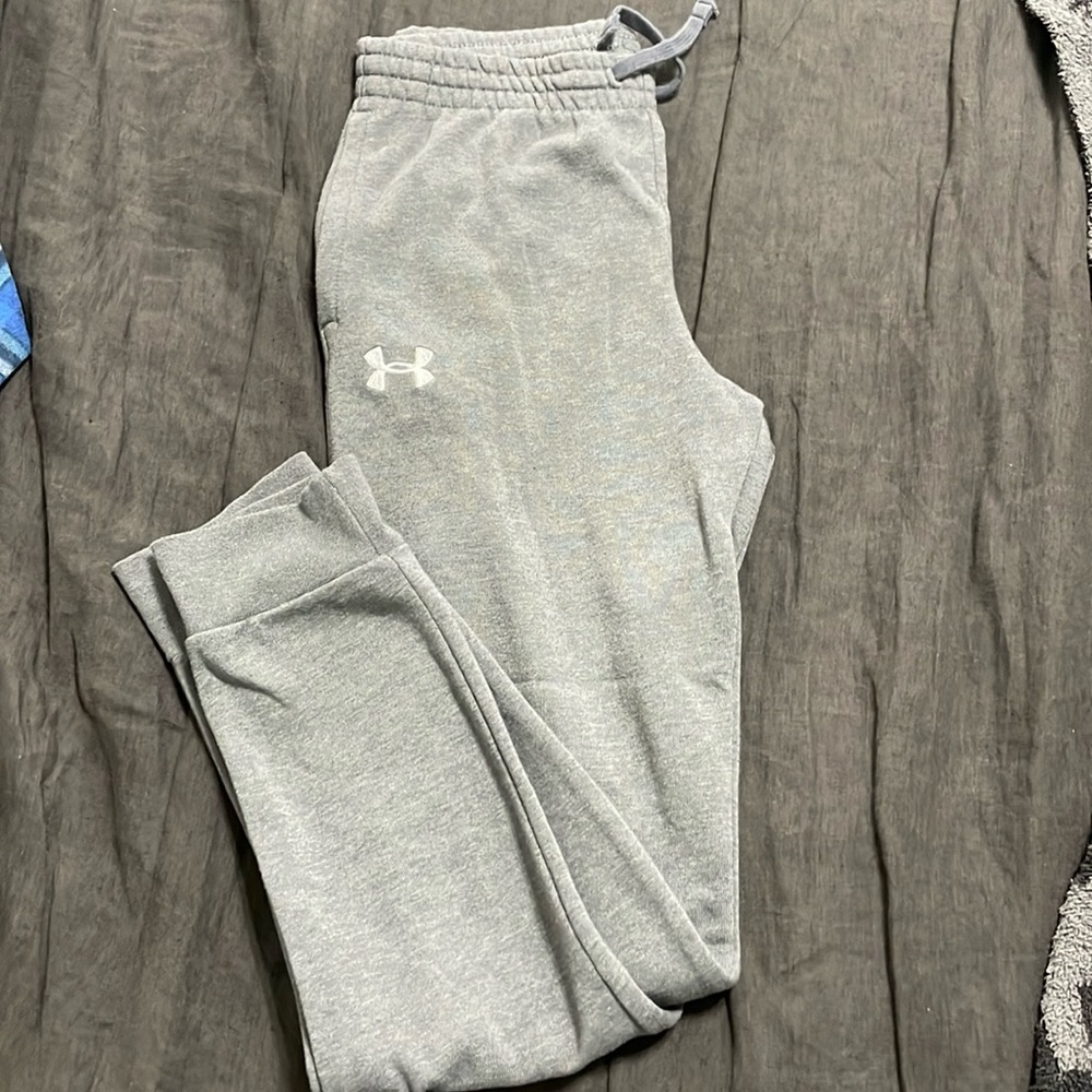 COPY - Under armour sweats